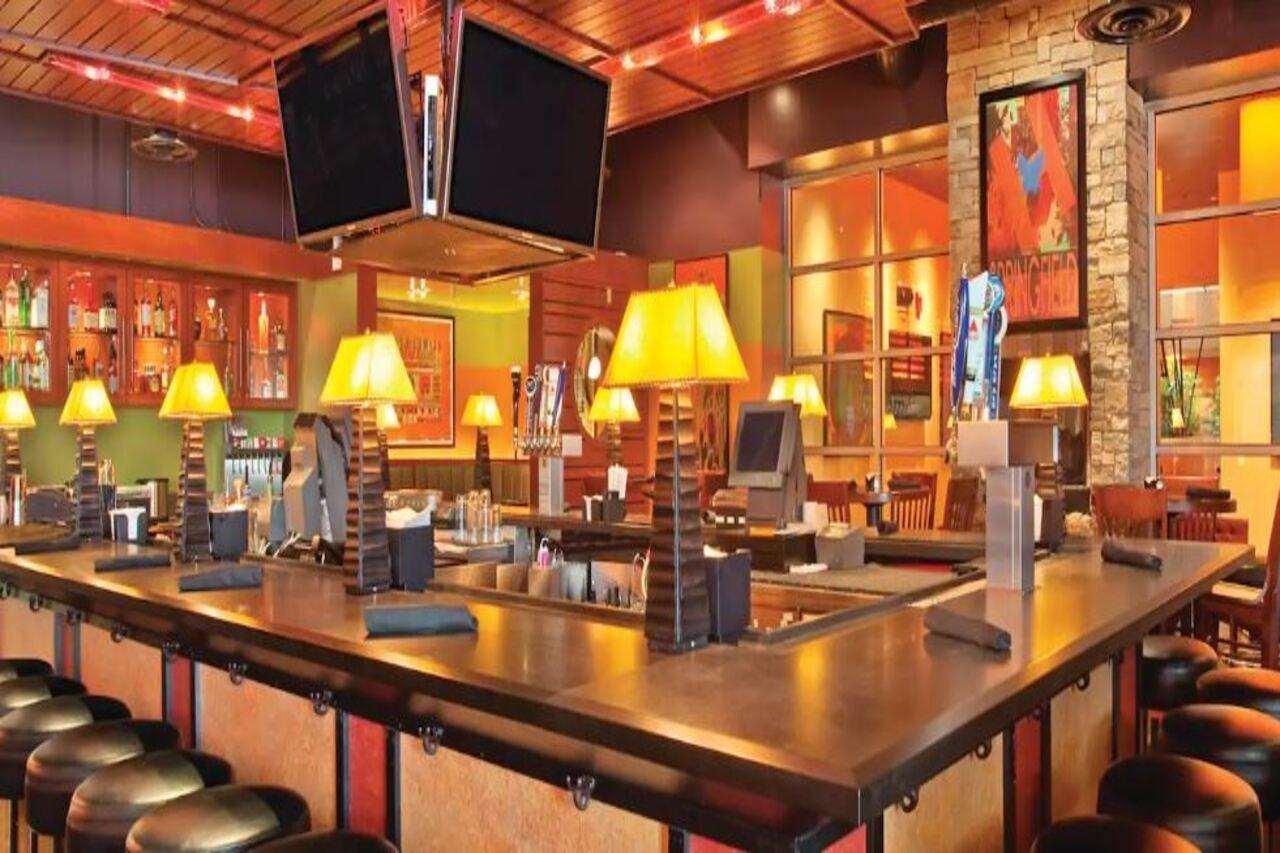 Doubletree By Hilton Springfield