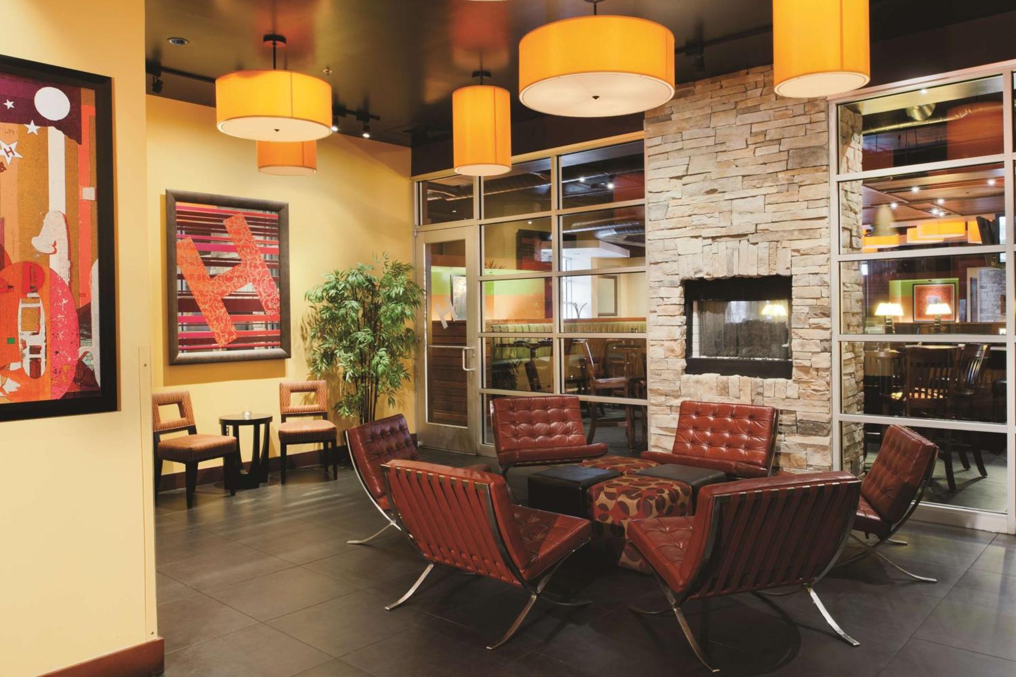 Hotel Doubletree By Hilton